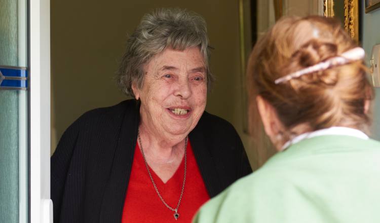 我想继续在我自己的家中生活