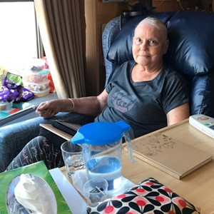 意外的家庭禁闭时间