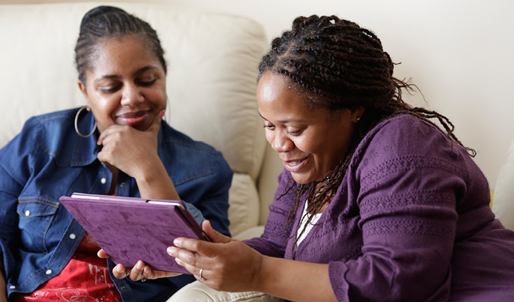 助手志愿者和女性