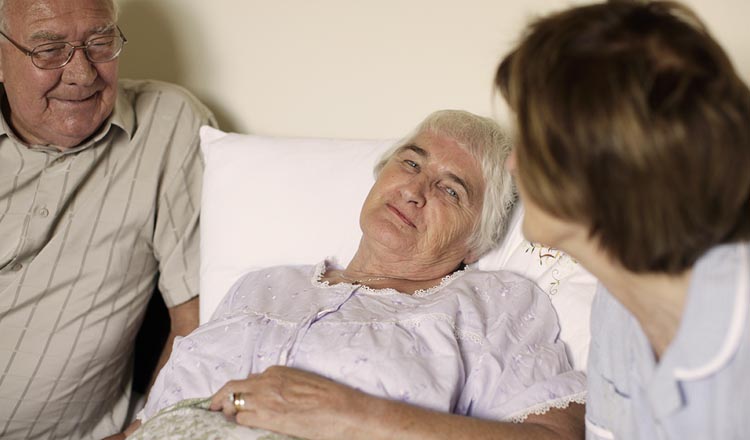 一个在床上病的人